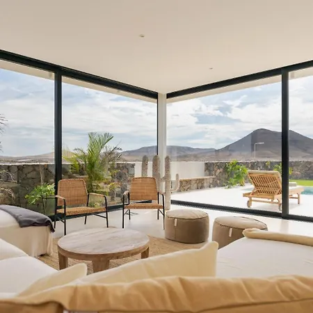 Villa Calma, Vistas A Volcanes Y Atardecer Lajares Exterior photo